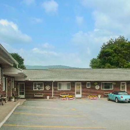 Judys Motel Μπέντφορντ Εξωτερικό φωτογραφία