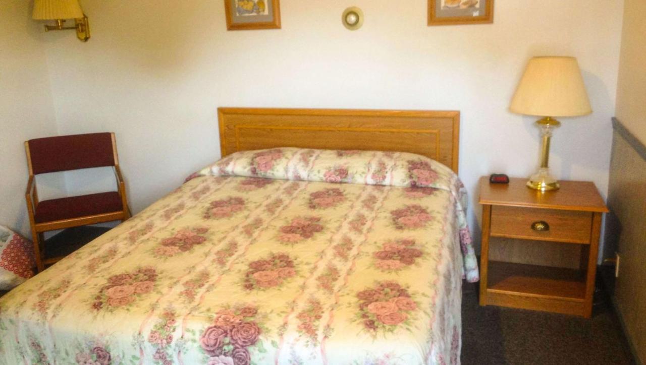 Judys Motel Μπέντφορντ Εξωτερικό φωτογραφία