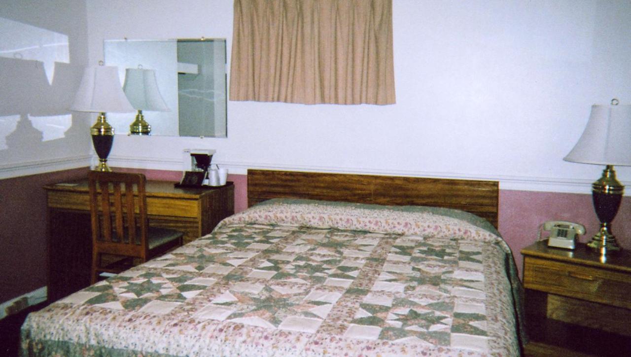 Judys Motel Μπέντφορντ Εξωτερικό φωτογραφία
